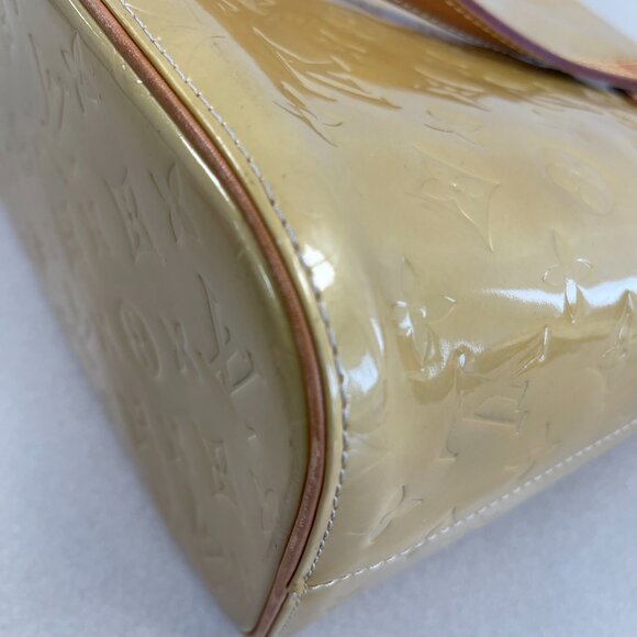 Louis Vuitton Vintage Houston Yellow Monogram Vernis Leather Tote - Preowned - Picture 8 of 16